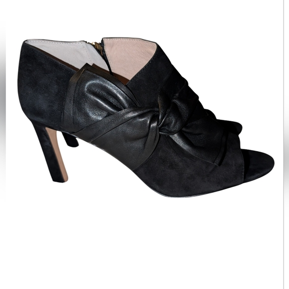 Louise Et Cie Black Bow Heels - Picture 4 of 6